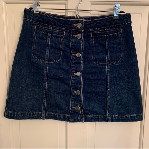 Topshop Dresses & Skirts - Topshop MOTO dark denim skirt